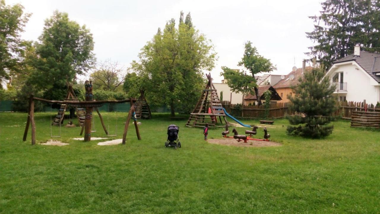 Dobre Ubytovanie Piest'any Esterno foto